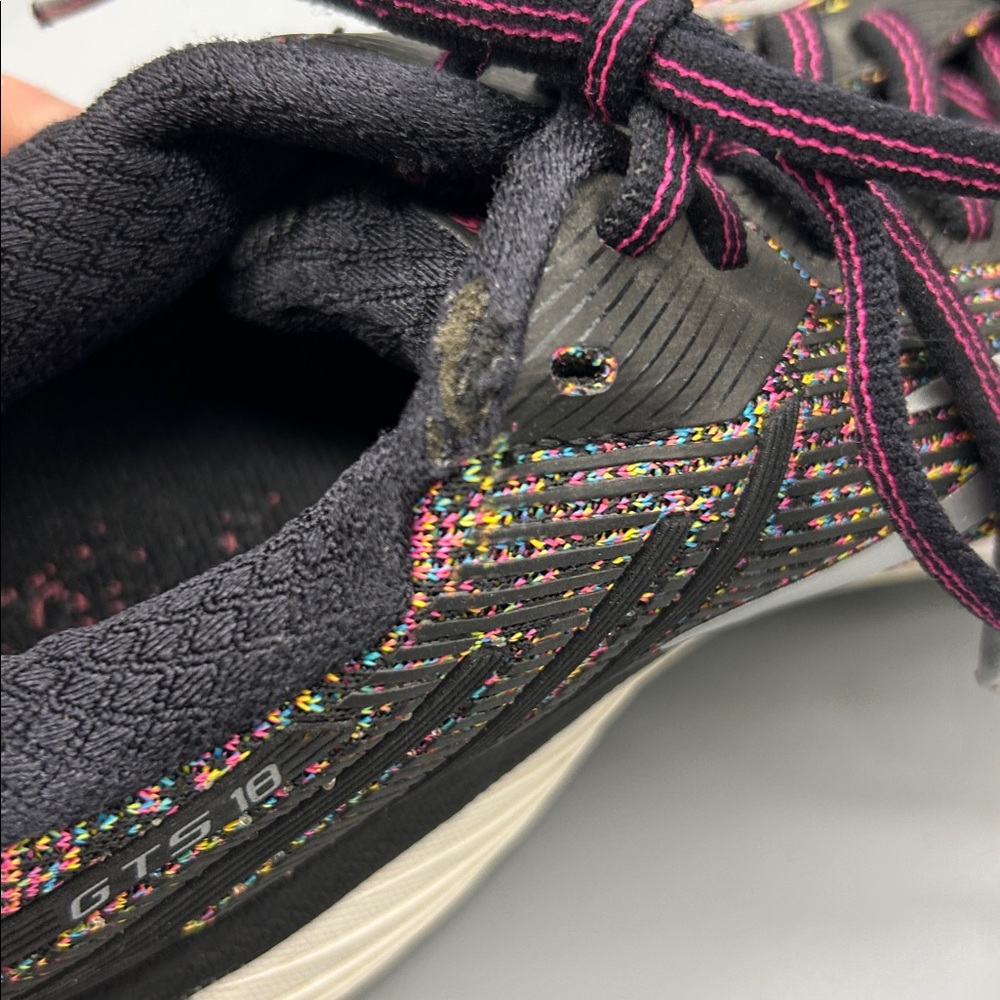 Brooks Adrenaline GTS 18 Women’s Size 11 Confetti 1202681B687 Running Shoes - Picture 11 of 12